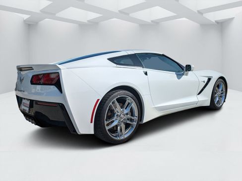Used 2019 Chevrolet Corvette Stingray Coupe w/ 3LT Preferred Equipment Group RWD image 3