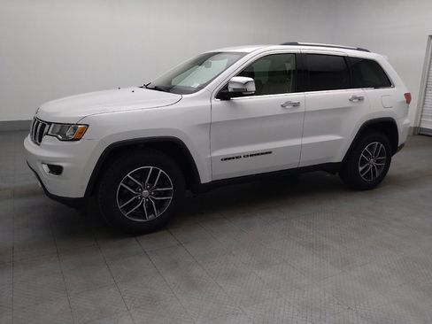 Used 2018 Jeep Grand Cherokee Limited RWD image 2