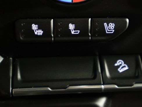 Used 2021 GMC Sierra 1500 AT4 image 39