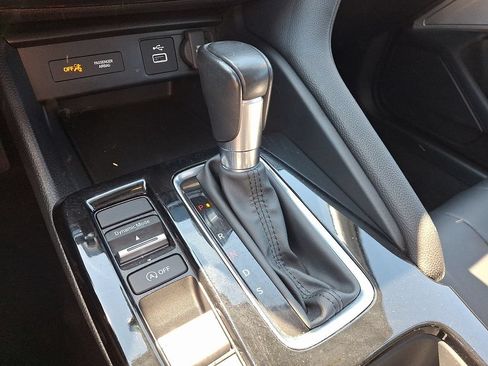 Certified 2024 Acura Integra FWD image 15