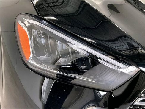 Used 2025 Mercedes-Benz GLE 350 4MATIC image 27