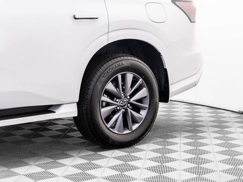 New 2026 INFINITI QX80 Pure w/ Cargo Package image 32