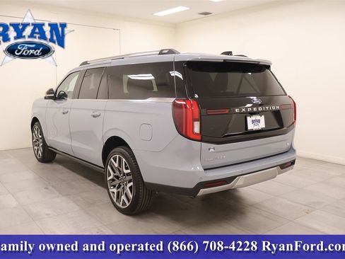 New 2025 Ford Expedition Max Platinum w/ Platinum Ultimate Package image 3