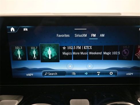 New 2025 Mercedes-Benz GLA 250 image 6