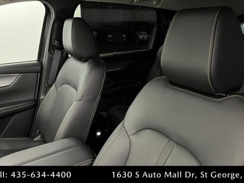 Certified 2025 MAZDA CX-70 Plug-In Hybrid w/ Premium Pkg image 16