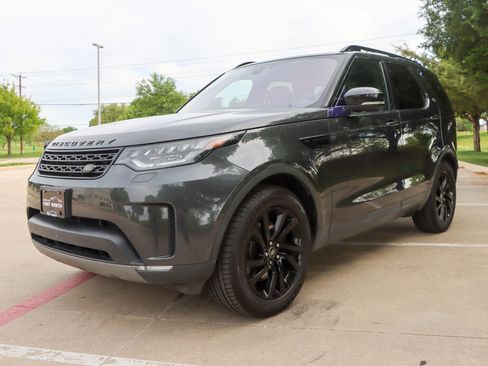 Used 2017 Land Rover Discovery HSE image 3