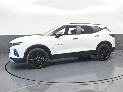 Used 2022 Chevrolet Blazer LT w/ Redline Edition image 2