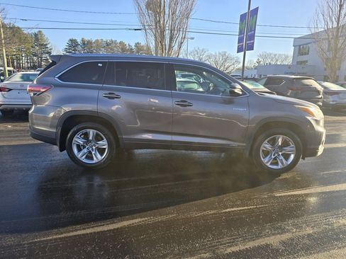Certified 2016 Toyota Highlander Limited Platinum image 7