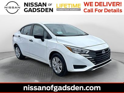 New 2025 Nissan Versa S w/ Trunk Package