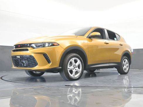 Used 2024 Dodge Hornet GT image 52