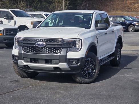 New 2025 Ford Ranger XLT w/ Equipment Group 301A High AWD/4WD image 17