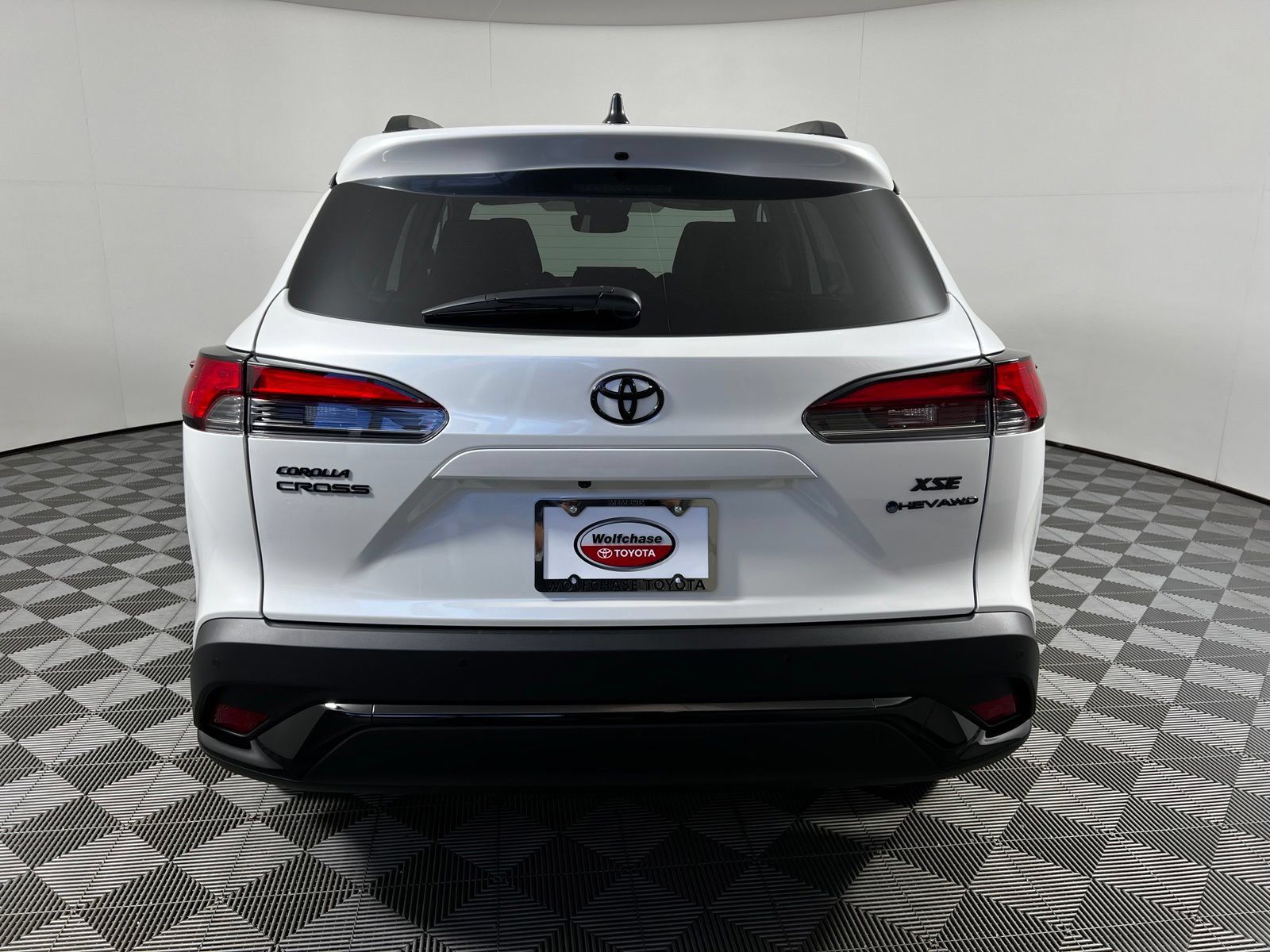 Used 2026 Toyota Corolla Cross AWD Hybrid w/ Convenience Package image 6