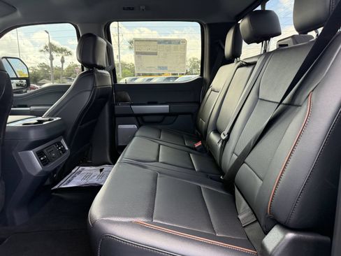 New 2026 Ford F250 Lariat w/ Black Appearance Package AWD/4WD image 14