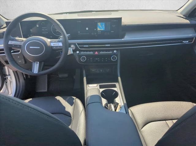 Certified 2025 Hyundai Sonata Limited FWD image 15