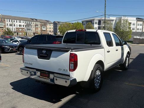 Used 2018 Nissan Frontier SV w/ Value Truck Package image 16