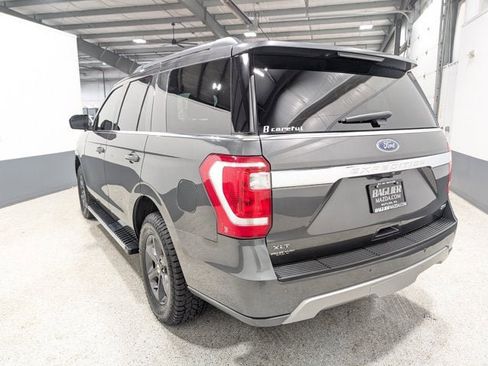 Used 2020 Ford Expedition XLT w/ FX4 Off-Road Package image 5
