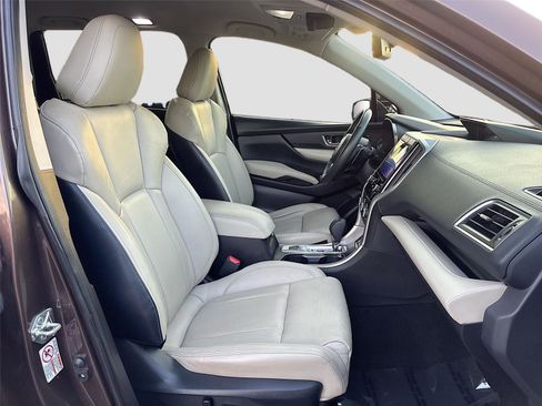 Used 2019 Subaru Ascent Limited image 28