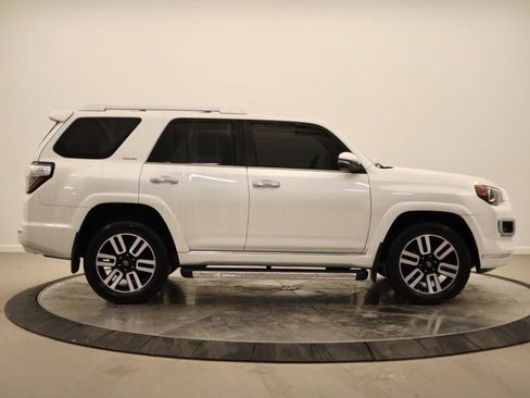 Used 2022 Toyota 4Runner Limited image 2