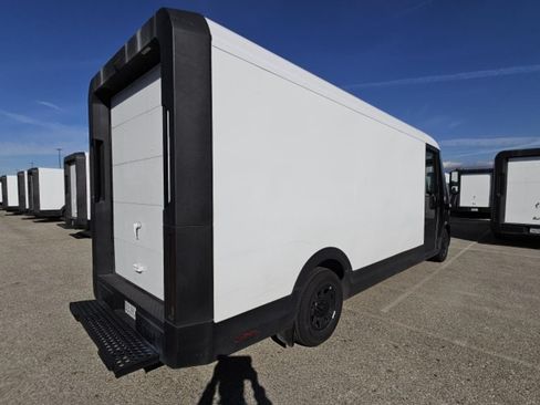 Used 2023 Chevrolet Brightdrop 600 w/ Active Safety Package 2 AWD/4WD image 17