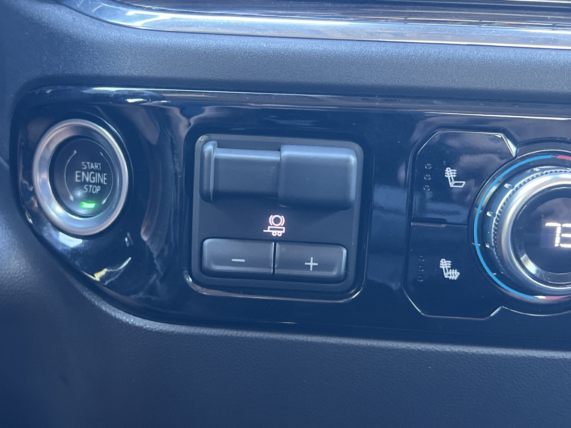 Used 2025 GMC Sierra 1500 Elevation RWD image 7