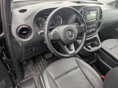 Used 2023 Mercedes-Benz Metris Passenger image 10