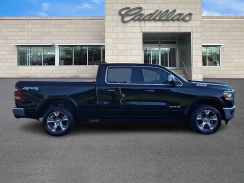 Used 2022 RAM 1500 Laramie AWD/4WD image 9