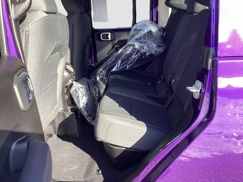 New 2026 Jeep Gladiator Sport image 14