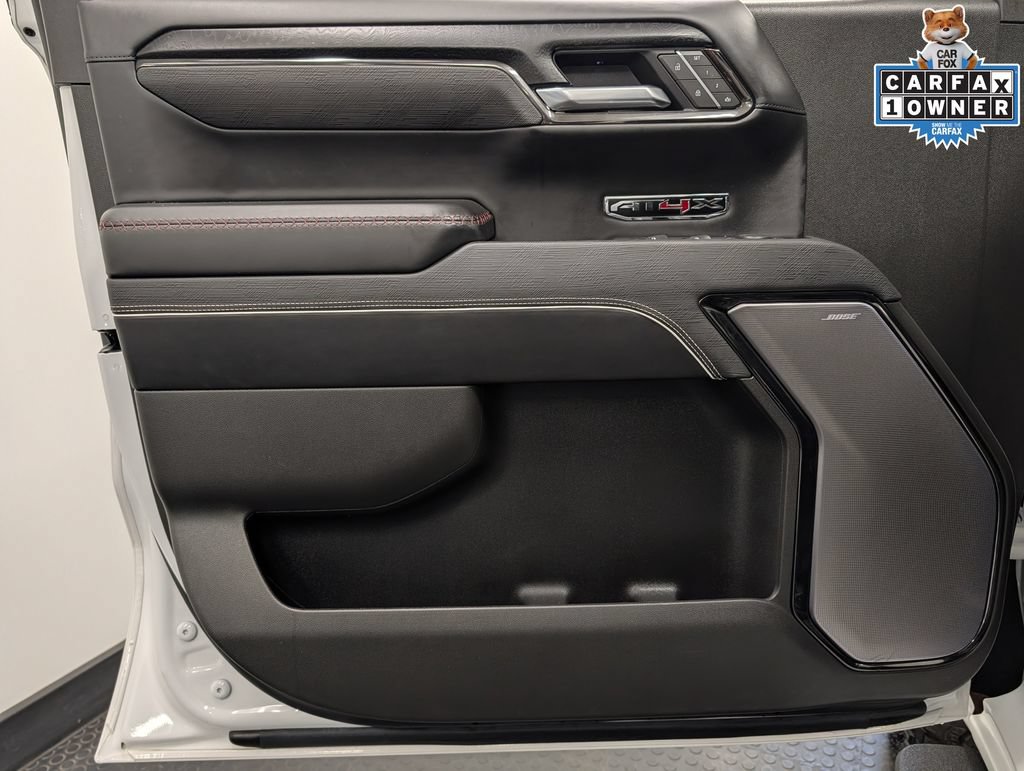 Used 2025 GMC Sierra 1500 AT4X AWD/4WD image 8