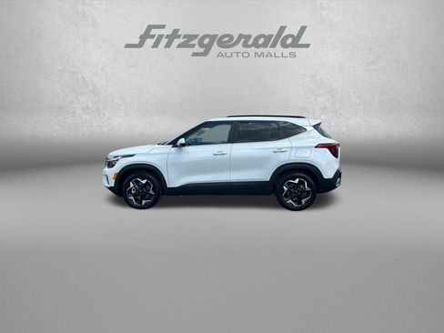 Used 2025 Kia Seltos EX w/ EX Sunroof Package AWD/4WD image 4
