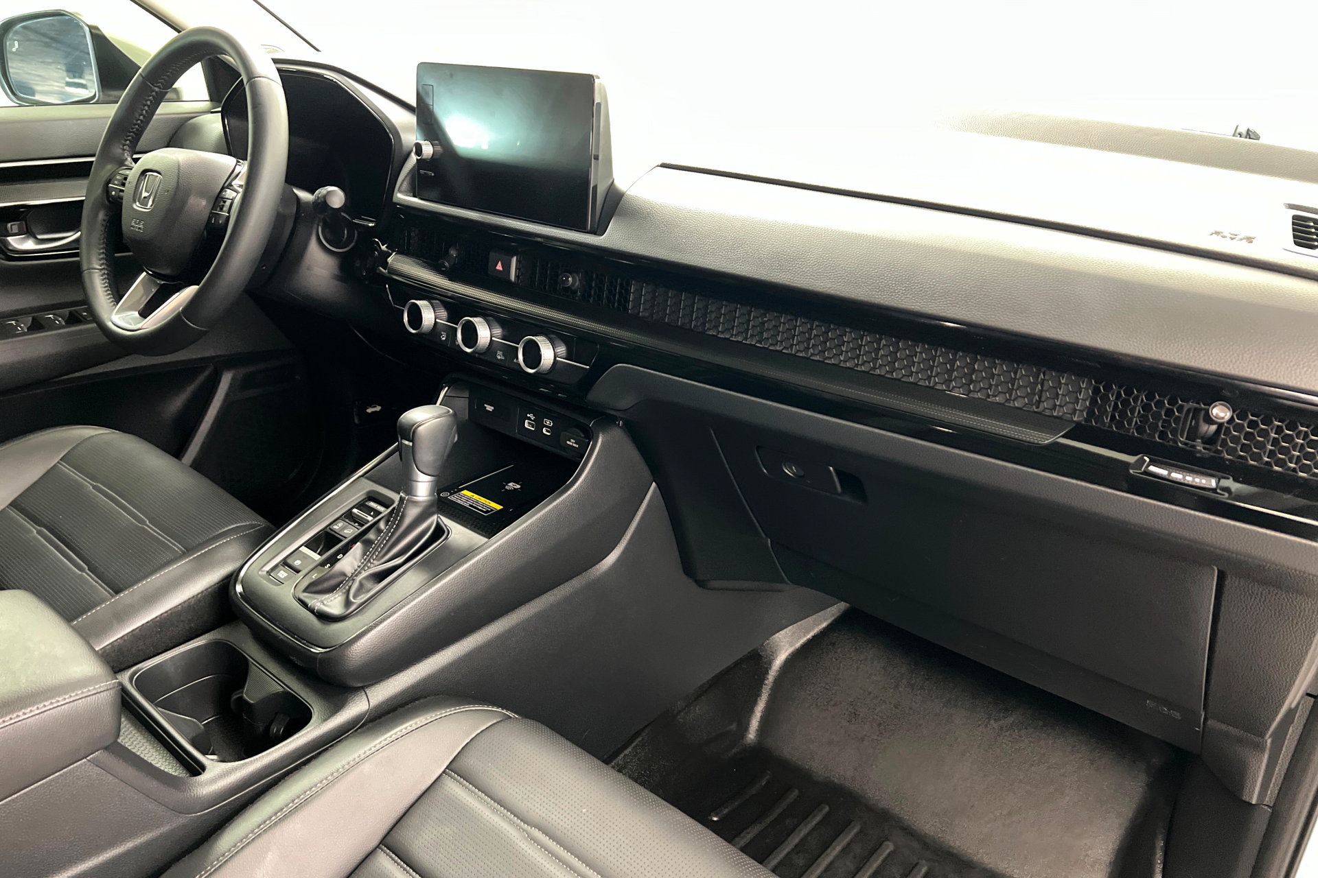 Used 2025 Honda CR-V EX-L image 25