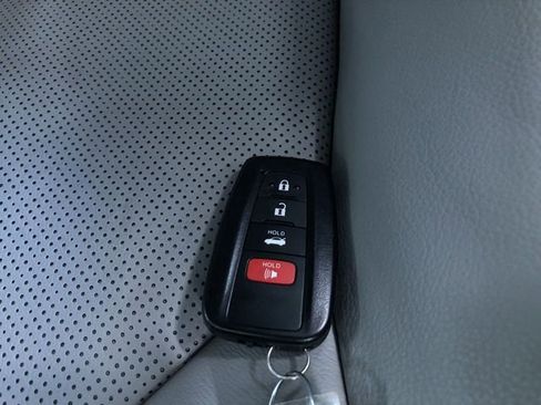 Certified 2023 Toyota Camry XLE image 24