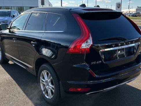 Used 2016 Volvo XC60 T5 Platinum w/ Climate Package image 3