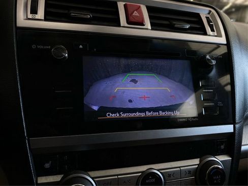 Used 2017 Subaru Outback 2.5i Premium AWD/4WD image 29
