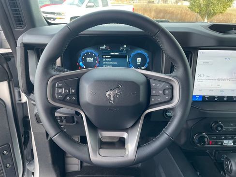 New 2025 Ford Bronco Big Bend w/ Black Diamond Package image 15