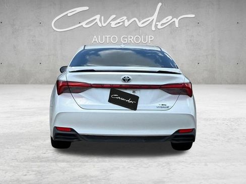 Used 2019 Toyota Avalon XSE FWD image 15