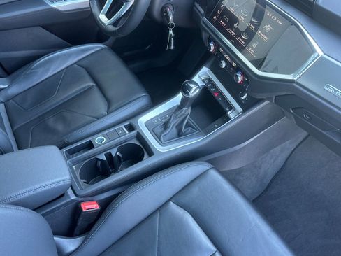 Used 2025 Audi Q3 2.0T Premium AWD/4WD image 19