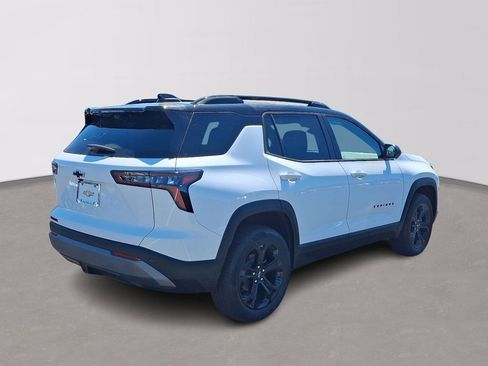 New 2026 Chevrolet Equinox LT w/ Midnight Edition FWD image 4