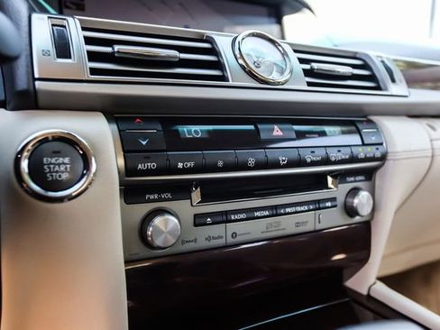 Used 2016 Lexus LS 460 L AWD/4WD image 29