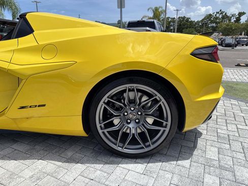 Used 2025 Chevrolet Corvette Z06 RWD image 10