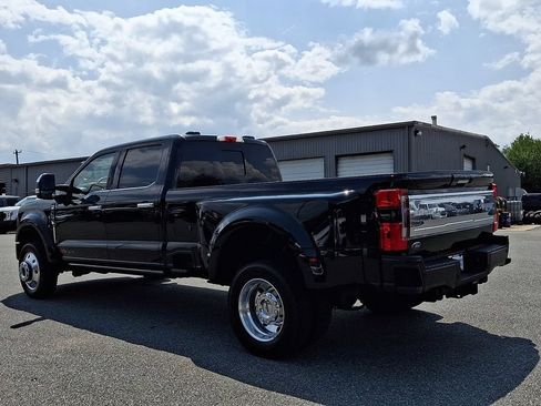 Used 2024 Ford F450 Limited w/ FX4 Off-Road Package AWD/4WD image 4