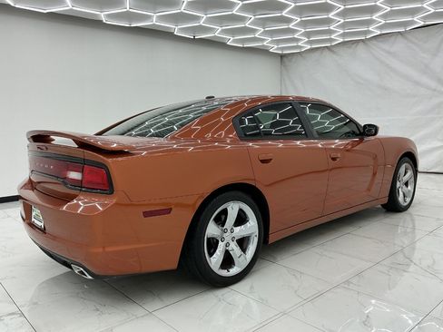 Used 2011 Dodge Charger R/T RWD image 11