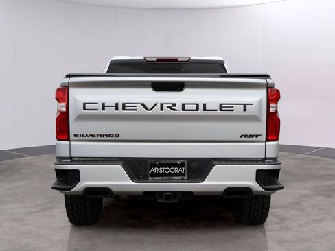 Used 2021 Chevrolet Silverado 1500 RST w/ Redline Edition AWD/4WD image 6