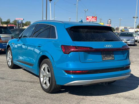 Used 2019 Audi e-tron Prestige AWD/4WD image 8