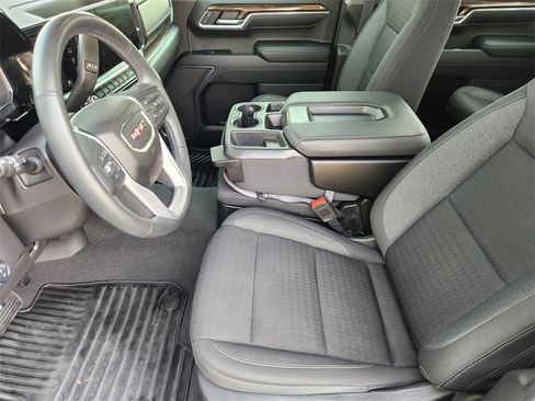 Used 2023 GMC Sierra 1500 Elevation image 11