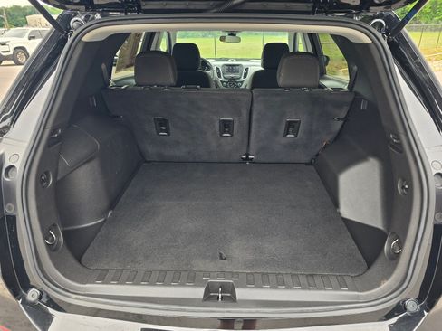 Used 2023 Chevrolet Equinox LS w/ LS Convenience Package AWD/4WD image 26