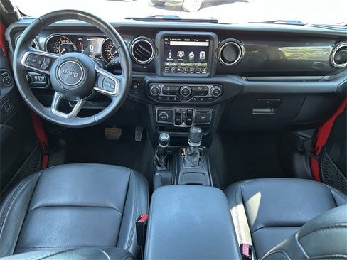 Used 2021 Jeep Wrangler Unlimited Sahara image 9