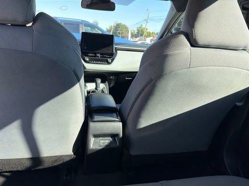 Used 2024 Toyota Corolla SE FWD image 25