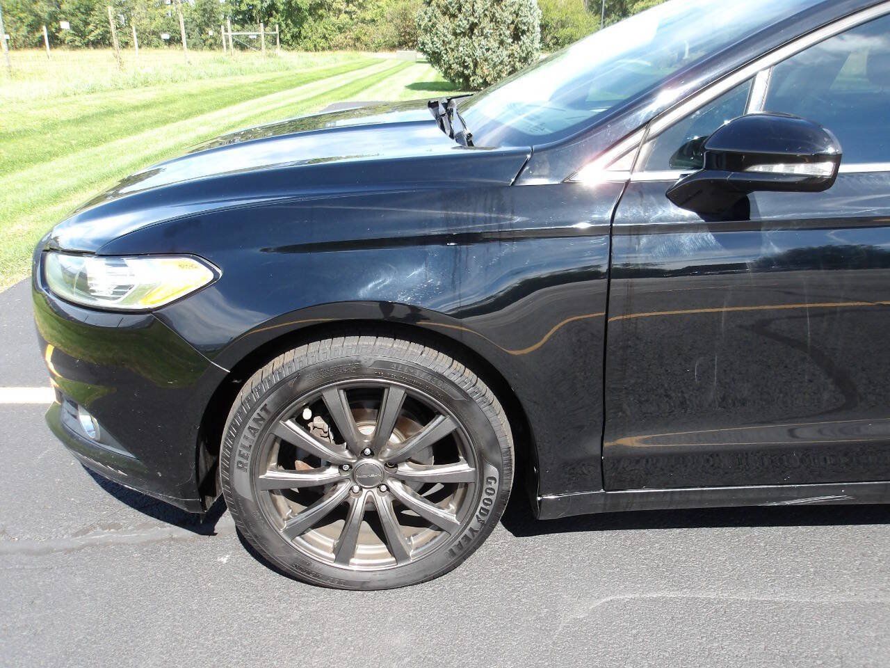 Used 2016 Ford Fusion SE FWD image 49
