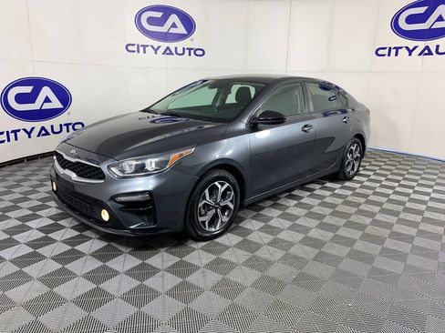 Used 2020 Kia Forte LXS FWD image 7