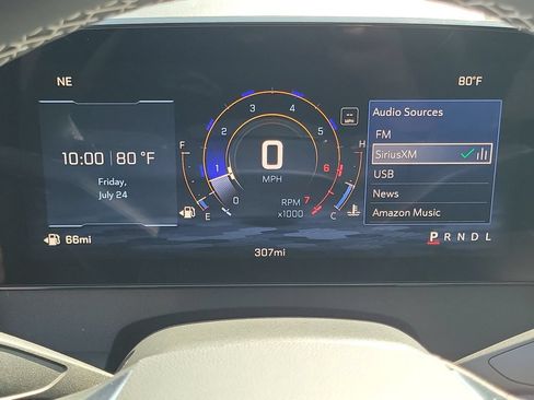 Used 2026 Chevrolet Traverse LT FWD image 7